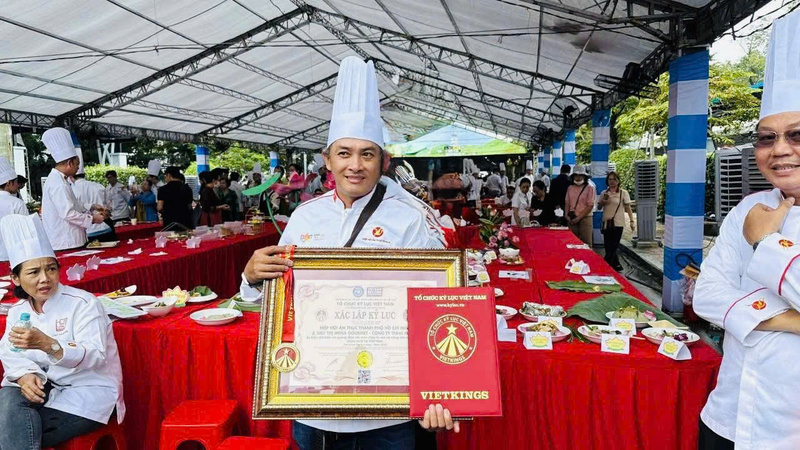 Hình ảnh hoạt động công ty Phúc Nguyên Khang - Dịch Vụ Nấu Tiệc Phúc Nguyên Khang - Công Ty TNHH Tư Vấn Thiết Kế Xây Dựng Trang Trí Nội Thất Nhà Mới